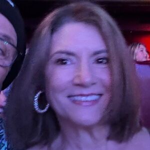 Meet your Posher, Charlotte